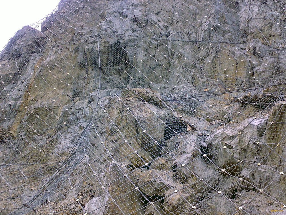 大理山体拦石防护网